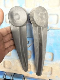 يده كشن رينو ساافران سعر الوحده 30لف  07822290000