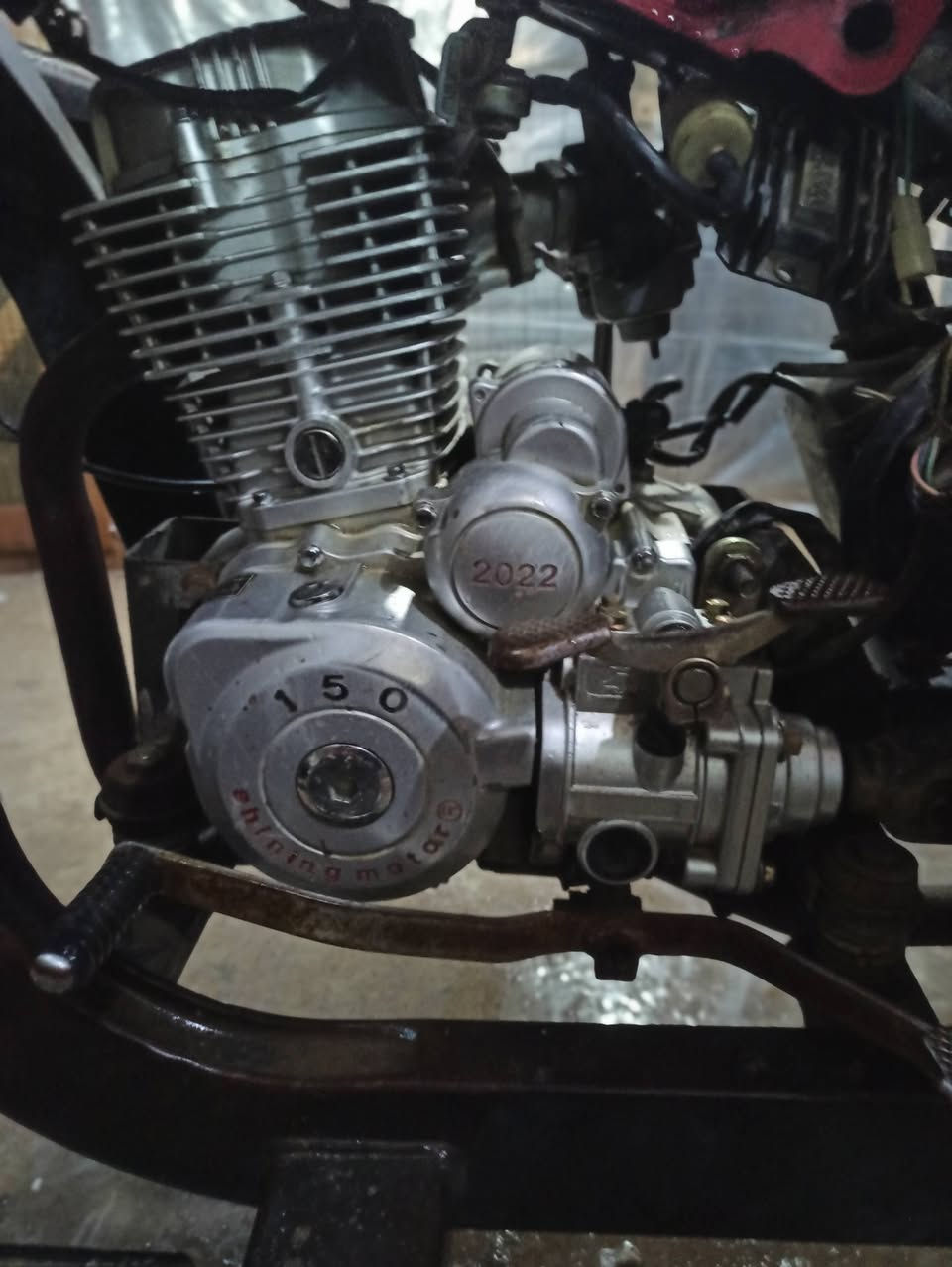 السلام عليكم ستوته مديل 17 محرك حجم 150 نشاط فول ملفيس بيها سعر 800وبيهامجال***********
