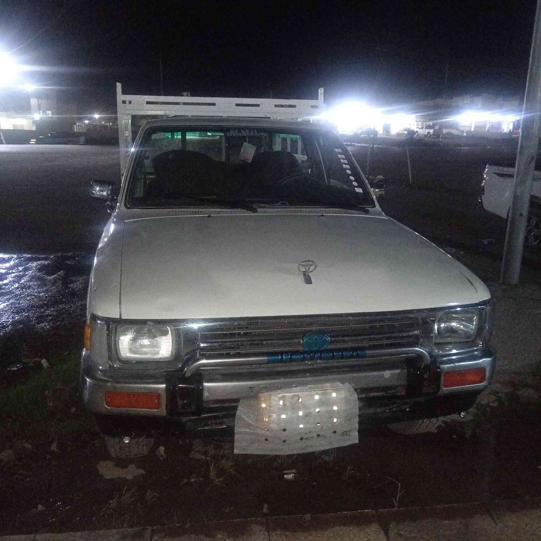 السلام عليكم اخون تيوتا للبيع موديل 93 شرط الكير ومحرك وشرط التحويل رقم الموبايل***********
