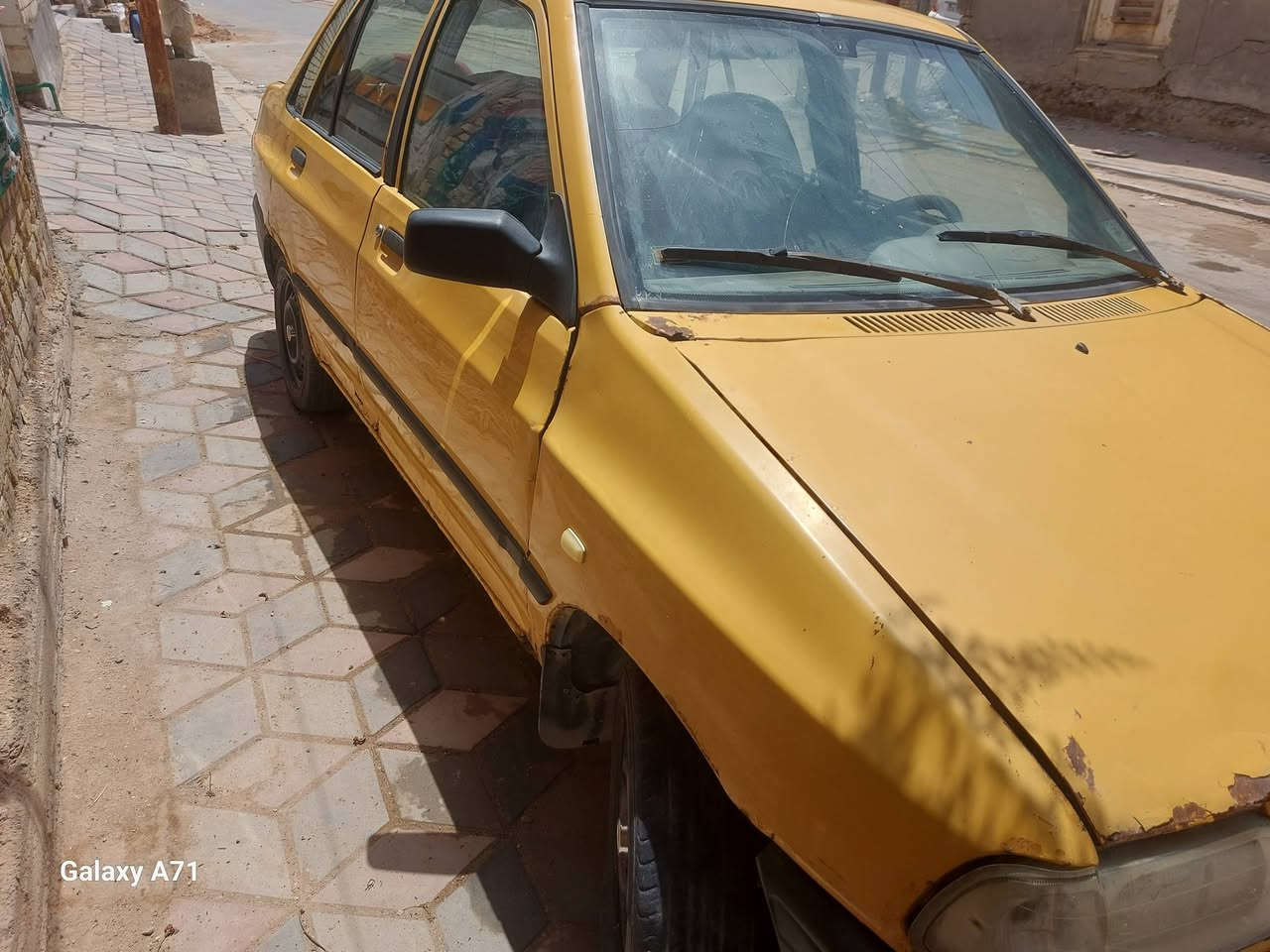 السلام عليكم للبيع سيارة نوع سايبا موديل ٢٠١٣ مكينه وكير برايد ما بيهن شي شواصي مصلحات كهربائيات وحداديه جاهزه تحويل بأي وقت مطلوبه هيته عل المشتري الكشر نضيف تجي وتشوفه السعر ١٥ورقه وبيها مجال موبايل *********** مكاني ديوانيه
