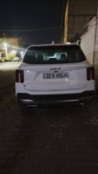 سورنتو ٢٠٢٥ • ٧٠٠٠ كم • شنطة كهربائية