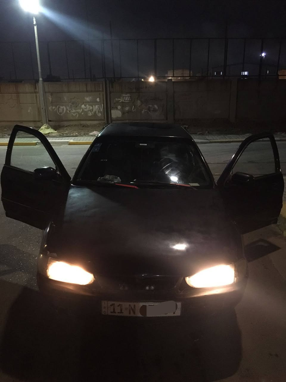 سلام عليكم 
للبيع او مراوس حسب القناعه 
إلنترا دمعه موديل 1994
مكينه وكير مكفولات كير عادي 
السياره حلوه غرفته نضيفه كهربائياته كلها شغاله مسويلها ادامه كامله بلكات نوزلات فيت بم كله جديد صدر جديد السياره اي نقص مابيه نكره سلف
ترايك وين ميعجبك السعر 28$وبيه مجال حك الجيه
بأسمي تحويل ثاني يوم رقم بغداد أجنبي 
الشراي يتصل ***********
مكاني الدوره تقاطع المصافي
