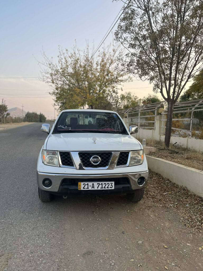 نیسان ناڤارا مۆدێل ۲۰۱۲ گێڕ ئۆتۆماتیک ڕەقەم سلێمانی سەنەوی تا ۲۰۲۹تازەیە چوارتایەی لۆک بەشەرتی گێڕو مەکینەو ئەکسل سەیارەکە بۆیاخی هەیە بەس وەک ڕەسمەکان جوانە ۹٦‌.$گەڵاو مەعامەلە *********** السليمانية, العراق
