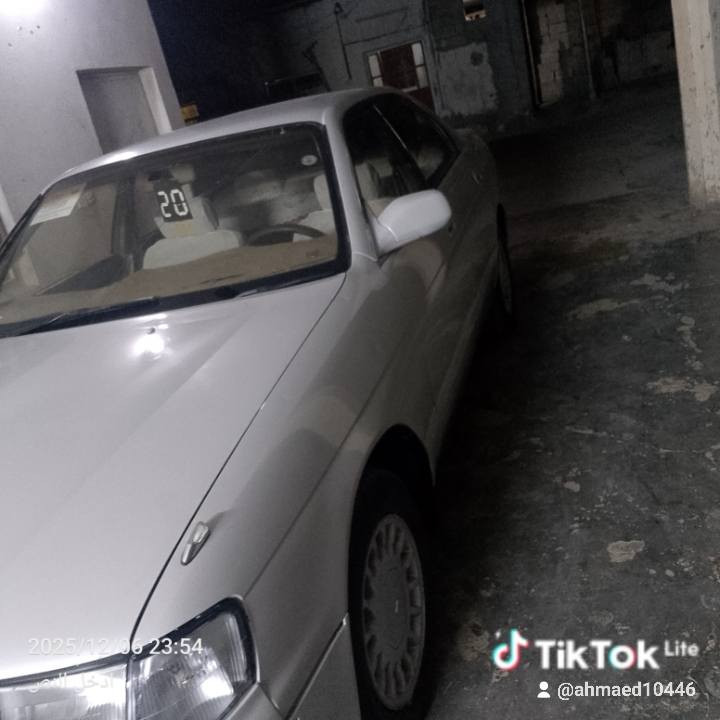 السلام عليكم سيارة بطه متصل للبيع موديل 93 كفاله عامه من نقل جثه كص اكفلك من التاير للتاير السيارة مصبوغه حزام للجماليه محرك صار اسبوع شاده جديد كير جديد دهن وفلتر كير جديد دهن محرك جديد السيارة تحويل اكفلها بس السيارة موبسمي اوديك على صاحبها وضع السيارة خير من الله السعر 45 وبيها مجال قليل الشراي بي خير ويدلل *********** مكان ديالى بعقوبه
