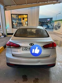 سيارة كيا سيراتو ٢٠١٧ للبيع .. كلين بدون اي ضرر .. رقم وسنوية جديد .. ...