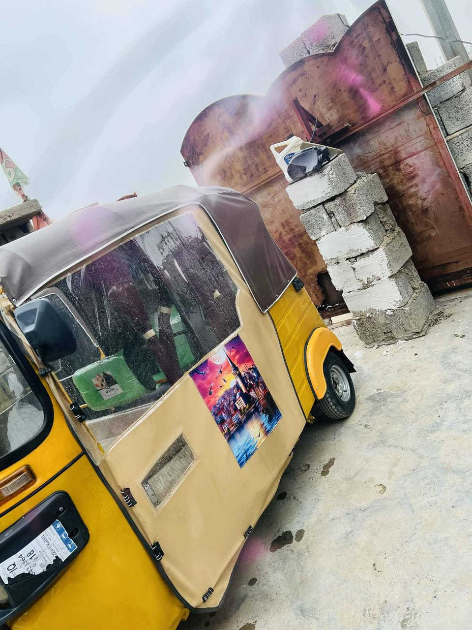 اسلام عليكم تكتك موديل 20 تكتك جاهزه خير من الله ميحتاج اله شي مرقمه تحويل ثاني يوم نكليزي   مكانه بعقوبه ديالى ،.  
 الاتصال ***********
