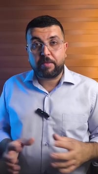 د. سفيان الحياني • متواجد بالعيادة • الثلاثاء الأربعاء الخميس