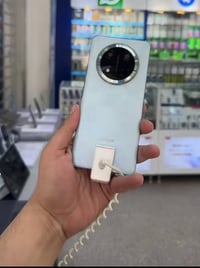 مبايل هونر x9c مستخدم اقل من شهر نضافه100% الذاكره256 العشوائيه8غ.ب ال...