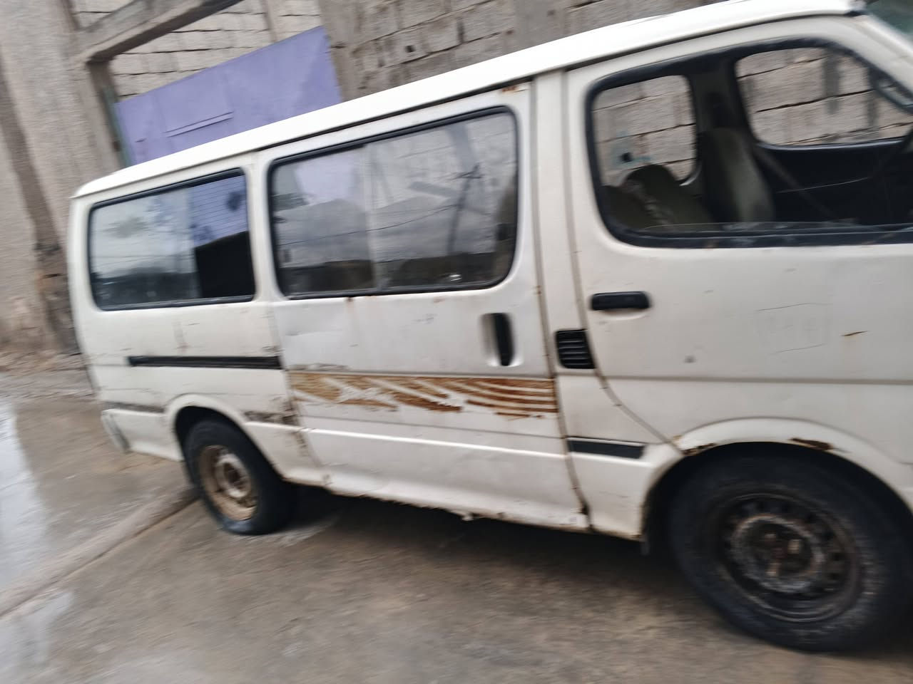 السلام عليكم كيا فتون للبيع موديل 2008 اي استفسار اتصل على الرقم التالي ***********
