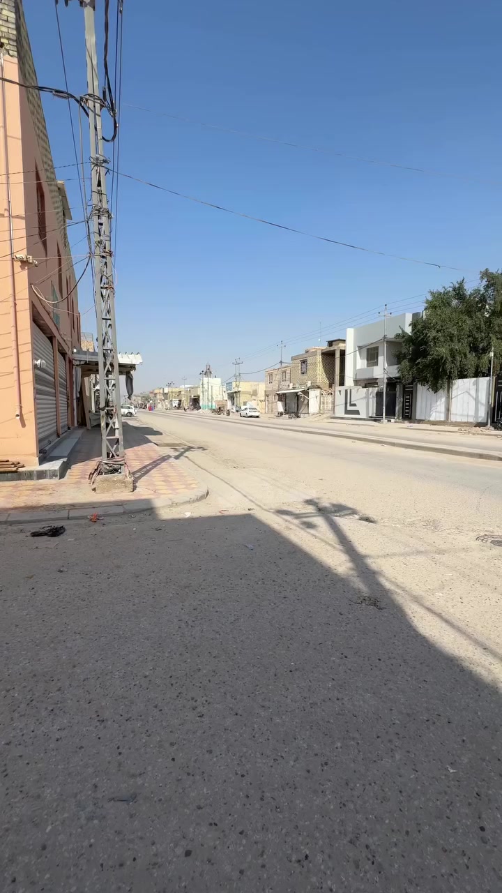 دار للبيع 200 متر يباع سعر قطعه في حي الجزيرة لاستفسار *********** مكتب الجزيره للعقار
