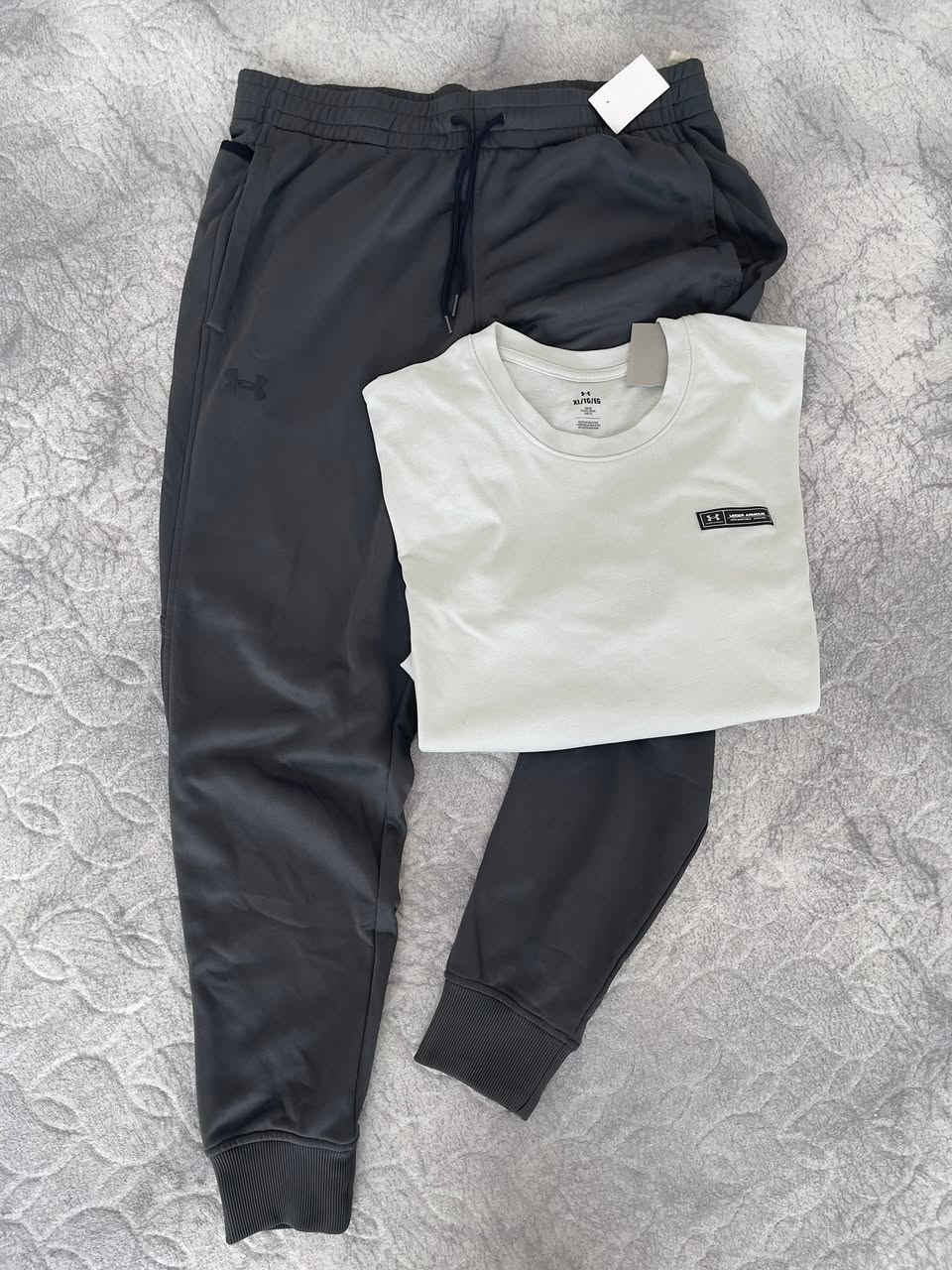 🔥سيت  رياضي ترهيم  روعة اصلي  💯
 🔹سعر: ٤٨ توصيل مجاني

🔹قياس: البجامة قالب سليم XL
تيشيرت خامة ثقيلة XL هاف  
🔹جديد ما ملبوس  
 🔹لون: فستقي كلش راقي 

🔹توصيل موجود لكافة المحافظات


**إذا كنت صاحب هذا الإعلان وتريد حذفه لأي سبب، رجاءا أرسل رسالة إلى الدعم الفني**