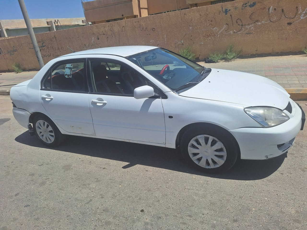 لانسر موديل ١٠ جاهزة مكينة كير تبريد سنوية ورقم انكليزي جديد قادسية سنوية لل ٣١ بدون ضرر فقط تغيير لون من الماروني للابيض يعني صبغ عام بدون ضرر / المكان السماوة / الرميثة ..
السعر ٦٩ بيع سريع 
للاستفسار / ***********
