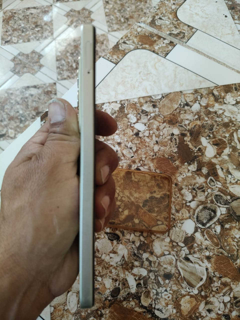 للبيع جهاز ريلمي C75 ذاكرة 256 نضافه 80% ملاحظة بي فطر ب اللمس بس ما مأثر كله شغال  السعر قيم واخذ باليرضي الله


**إذا كنت صاحب هذا الإعلان وتريد حذفه لأي سبب، رجاءا أرسل رسالة إلى الدعم الفني**