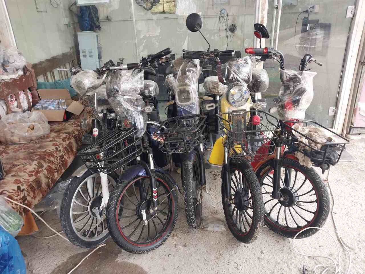 دراجات شحن للبيع لمكان ديالى السعر لواحد 190الف مكلف بل نشر  بلستفسار تصال عل رقم ***********3
