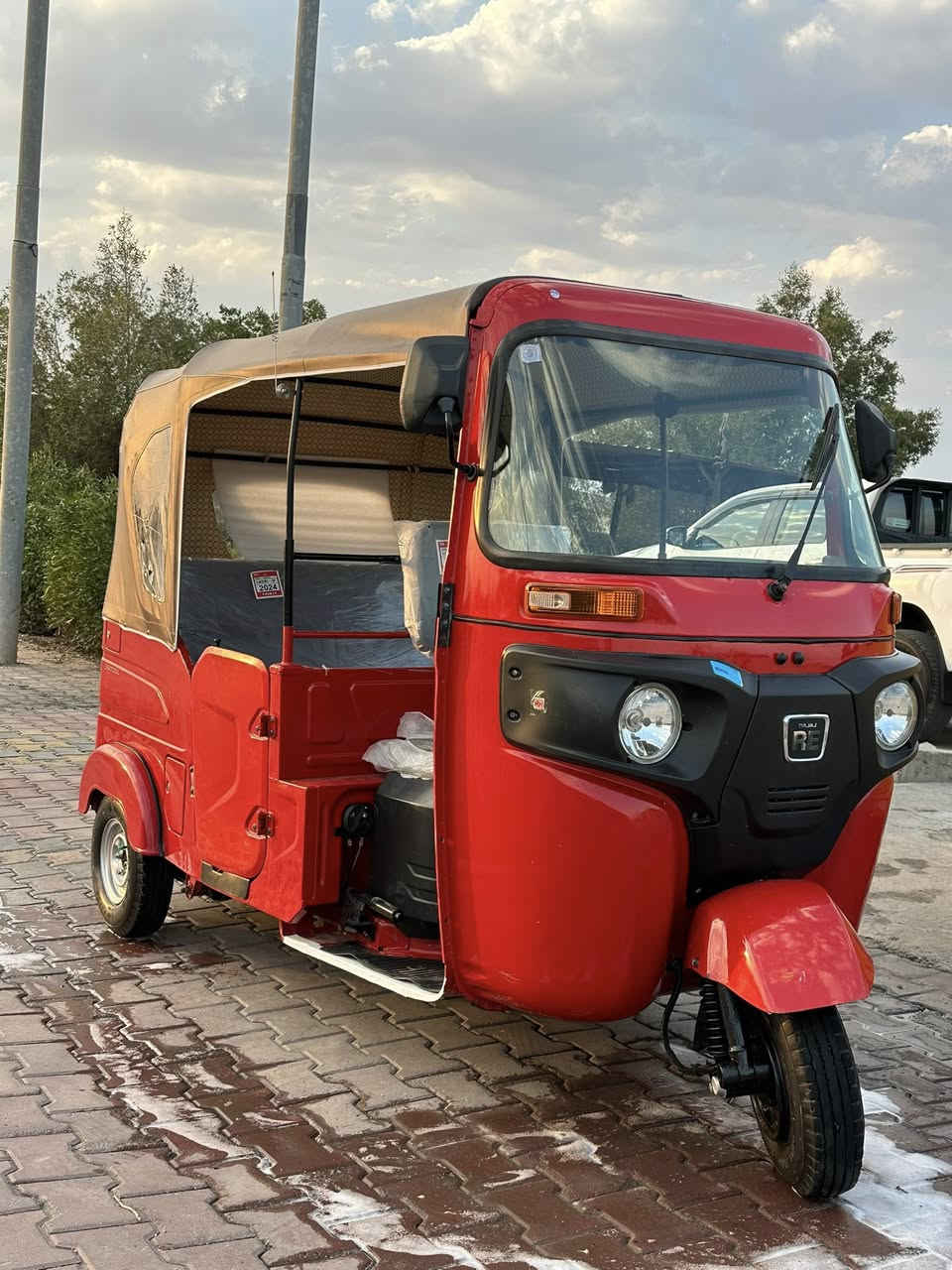 سلام عليكم لبيع ٢٣شهر١١ تكتك كفاله عامه ماعد طخه زغيره يم بك لايت وكيله سيد وسام سعر٨٨٠٠ بيه مجال شراي ينتصل*********** ميسان لميمونه
