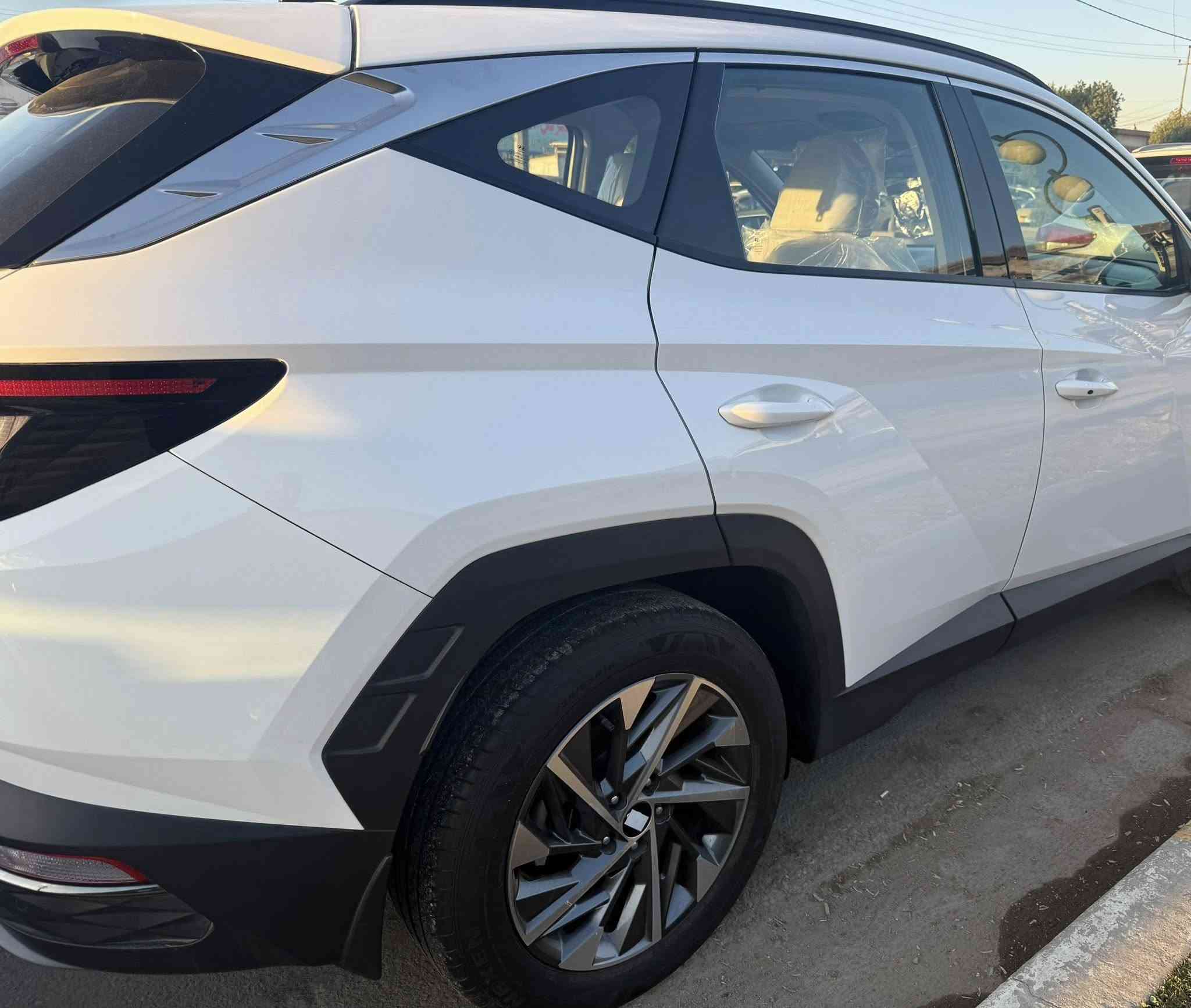 مودل 24
كفاله عامه ماشيه 32  سعر 225 بيه مجال رقم بغداد دولي ‭٠٧٧١ ٢٠٩ ٣١٩٨‬
