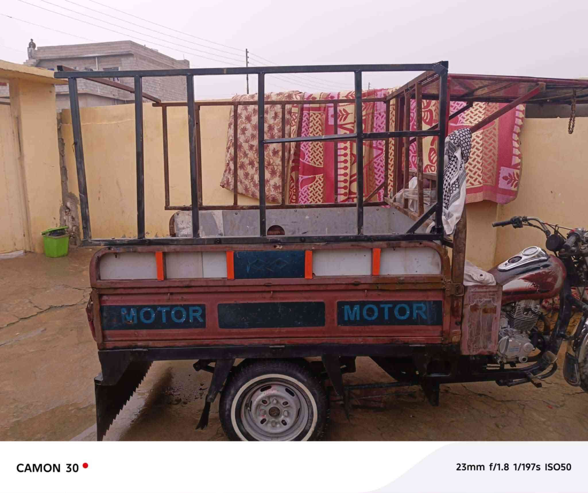 السلام عليكم ستوته 2016 نضيفه منفيس بيها محرك 150 ما مفتوح مليون وميه وبيها مجال شي قليل ***********
