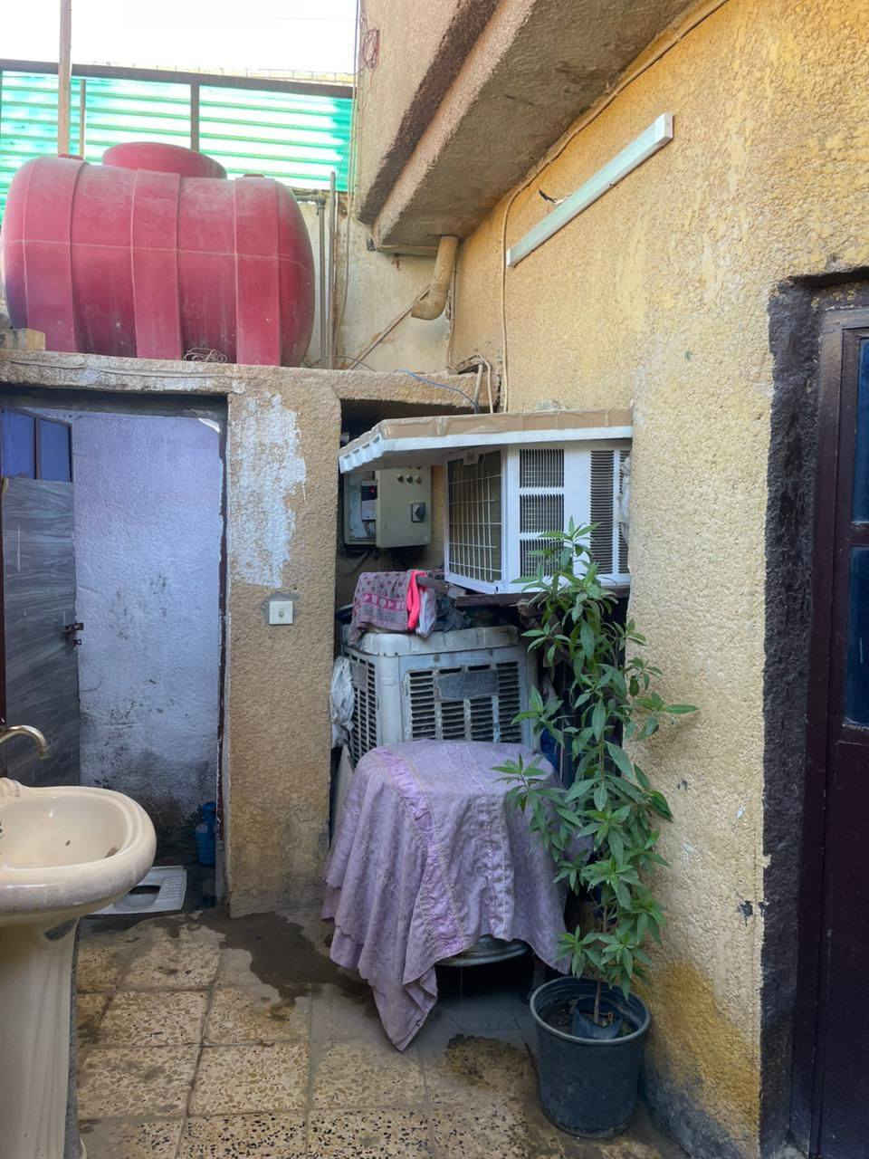 بيت للبيع قبل سيطره سبع قصور  فرع اسواق الرسول
السعر خاص
الاستفسار على الرقم ***********
