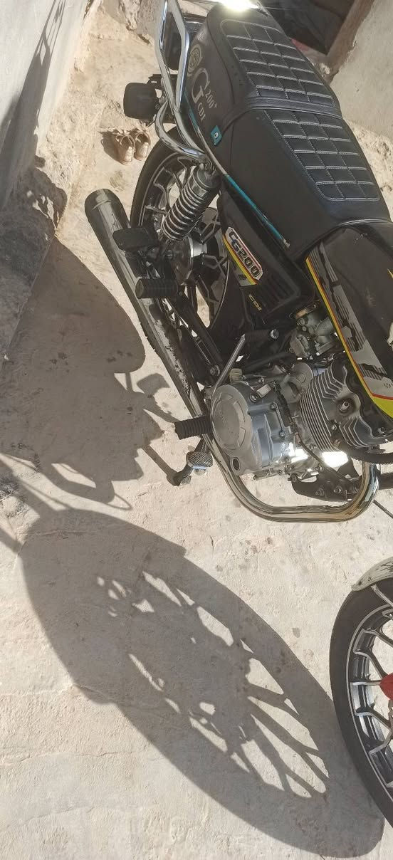 لبيع موديل 24 محرك 200 سيسي مكاني ابو غريب قرب جسر ماجد سعر 675 بيه مجال حك جيه *********** د‏‪ خير من الله ‏‪0788 214 0143‬‏
