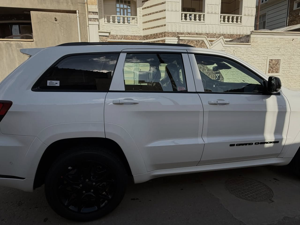 جيب Sللبيع وكالة هالرهم
موديل22 خليجي

فول موصفات 

سيارة مكفول كفاله عامه

المكان الرمادي 

السعر 375

التواصل على هذا رقم ***********
