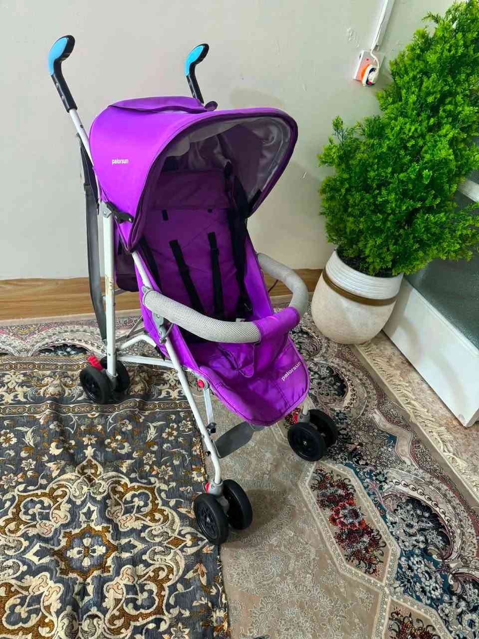 عربانه طفل اصلية  شركة palorsun  اخت الجديدة
مكان البياع ***********

