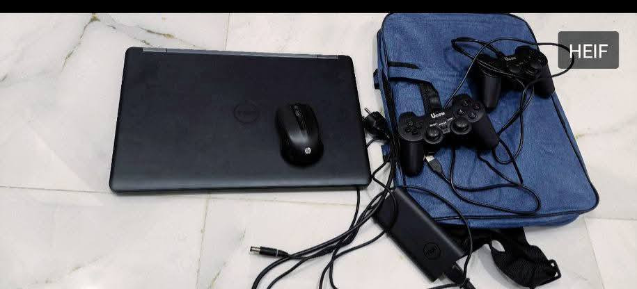 نوع  DELL
ذكره 256 ssd
رام 8
Core(i5)
كارت الشاشة 2 منفصل 
ماوس بل الكيبورد تحكم
Windows10pro
العاب حرب +طوبة + حساب بوبجي 
وياهة جنطة وماوس +جوستكات
لابتوب قبل سبوع ماخذهة بعدهة بل الضمان 
السعر (300) الي يحب يشتري يتفضل خاص ويدلل 🌷


**إذا كنت صاحب هذا الإعلان وتريد حذفه لأي سبب، رجاءا أرسل رسالة إلى الدعم الفني**