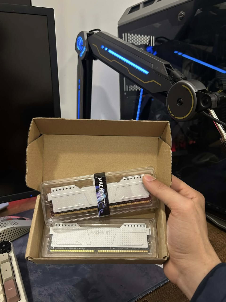 رامات قطعتين 2x8 انطيني سعر مناسب


**إذا كنت صاحب هذا الإعلان وتريد حذفه لأي سبب، رجاءا أرسل رسالة إلى الدعم الفني**