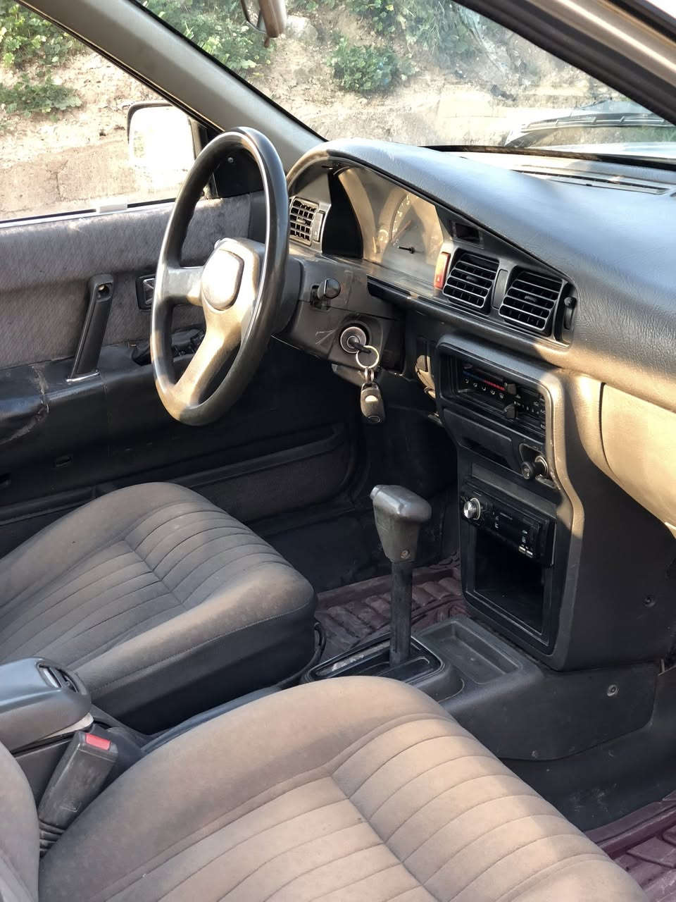 سلام عليكم مازده 626 تومتيك سياره مال بيت كله بلاديه او بسمنه من شرعي كبل جاهزه من كلشي مكينه كيرر شرط طخم تاير صدره كله جديد سلايت ستيرن بور جامت كهرباء تدفئه قفل مركزي سستم سمعات او الباقي كدام العين سعر : 36 بيه مجال : عنوان موصل شارع بغداد رقم تلفون *********** / 07
