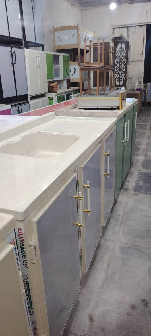 غراض مستخدمه وجديد وبأسعار مناسبة العنوان البدير
***********
***********
***********
