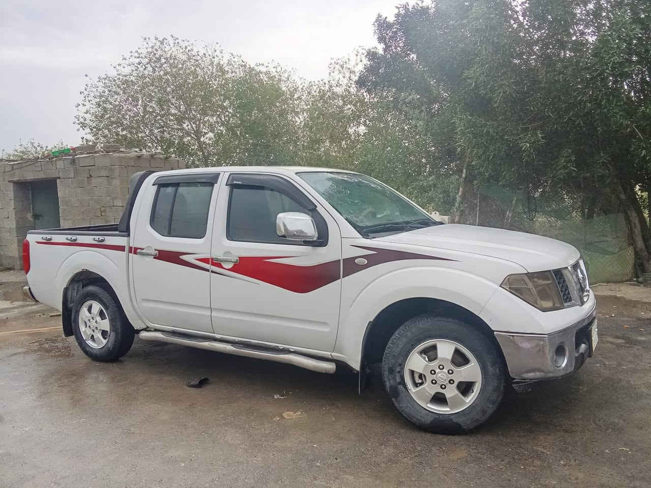 سلام عليكم ورحمة الله وبركاته
موديل 2008
مكفوله من الضربه والصبخ بيه تلحيضات بسيطه
الاستفسار اتصل او واتساب

***********
