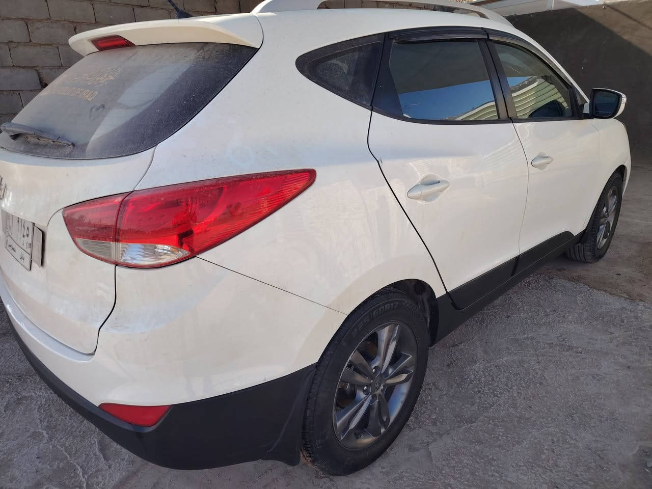 توسان موديل 13 جاهزه من كلشي السياره جديده بمعنه الكلمه كفاله عدا قطعه صبغ فقط  مكينه دوش تبريد تدفئه شغال بنرامه فتحه سقف  شاشه كامره خلفيه السياره احله منل صور  رقم بابل مداور ثاني يوم  للستفسار اتصل عل رقم  ***********
السعر146
