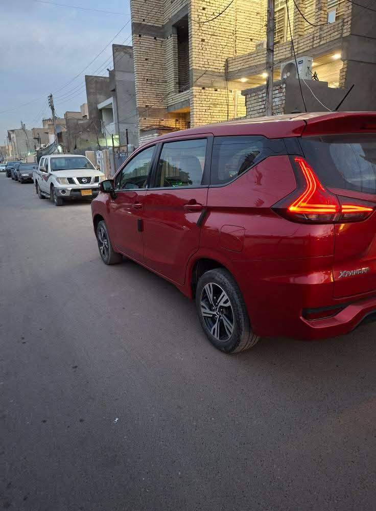 السلام عليكم للبيع او مراوس
مسيوبوشي إكسباندر
2022 خليجي رقم اربيل 
هزة  وسنويه جديده 7  راكب 
كشنات خلفيه قلابة بلع 
مري شفط. ماشيه 44 فقط 
محرك اقتصادي ٤ سلندر 1600 دوش 
كير  ٨ نمر طلقه ياباني اصلي 
بك لايك لد. امامي نهاري 
تبريد قطعتين امامي خلفي 
شاشه جبيره. كامرا دواره
ويل كب18 اصلي 
سياره جديده لوك على وضع الشركه 
اشاير بالمري. 3 أنظمة قيادة
. تحكمات ستيرن
سبير وعده كامله
سياره جديده لوك واحلى من صور
مكان السيارة بغداد حي العامل 
السعر 139   وبيها مجال للشراي
اي استفسار على الخاص او الاتصال 
*********** واتساب
