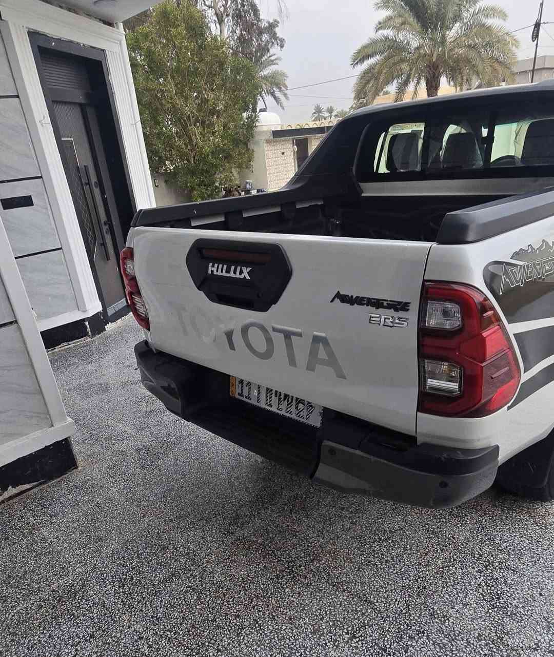 السلام عليكم 
للبيع تيوتا هايلوكس ادفنجر 2024 رقم بغداد الدولي بأسمي مكفوله فول مواصفات لون صدفي داخل اسود شاحن مري شفط 4 كاميرات حساسات امامي خلفي السعر /392$ وبيها مجال 
للأستفسار 
***********
