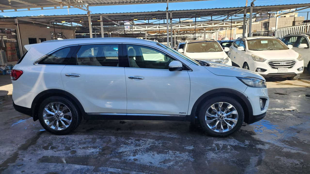 سورنتو خليجي فول 1/1  موديل 16      بيه كلير يم الرقم لخلفي جنطه  محرك مفتوح لراجز  لسعر ٢٠٢  هاتف ***********  مكاني ناحيه لرشيد. معرظ سماء الرشيد
