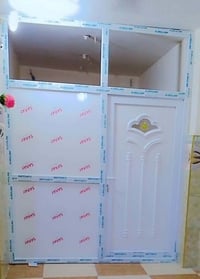 مكلفه • نضيفه حيل • بها مجال قلليل