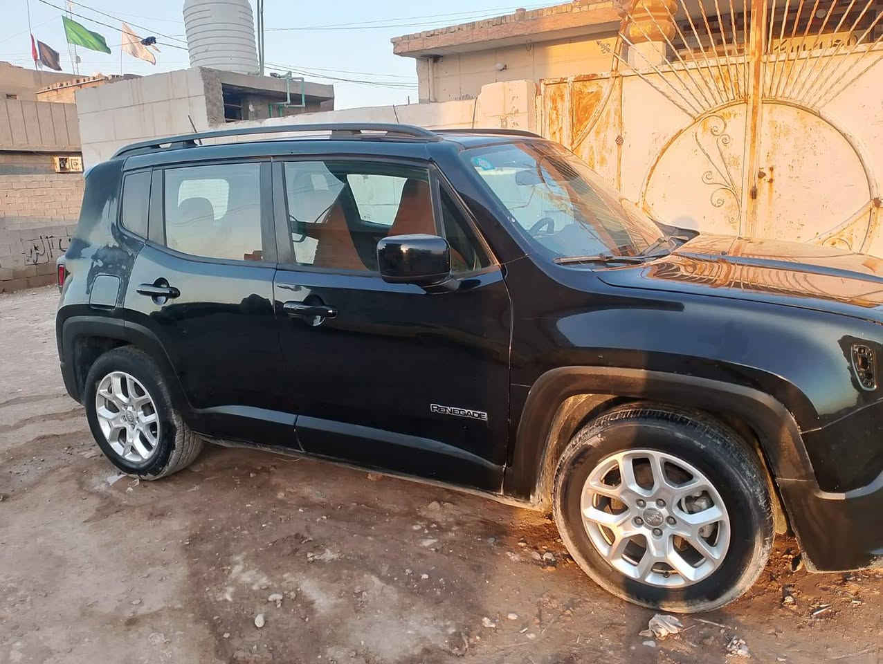 السلام عليكم 
جيب رينكد2017  للبيع فقط 
رقم بغداد لون اسود 

محرك 2400 كير +محرك مكفولات 

السيارة رقم وهزة جديدات بسمي تحويل ثاني يوم 
تبريد +تدفئة 
المواصفات معروفة
سايد بريك بصمة
شاشة اعطال وقياس
ABS
السيارة 2 ويل 
جام اوتو 
مري كهرباء 
بيهة بعد هواي مواصفات
راديتر ما صار الهة شهر مشدودة جديدة
ولف حماوة جديد اصلي
مراوح مبرمجة
تخم تاير جديد  
السعر اتصل 
***********
‏‪***********‬‏
  
___________________
العنوان / واسط عزيزية
