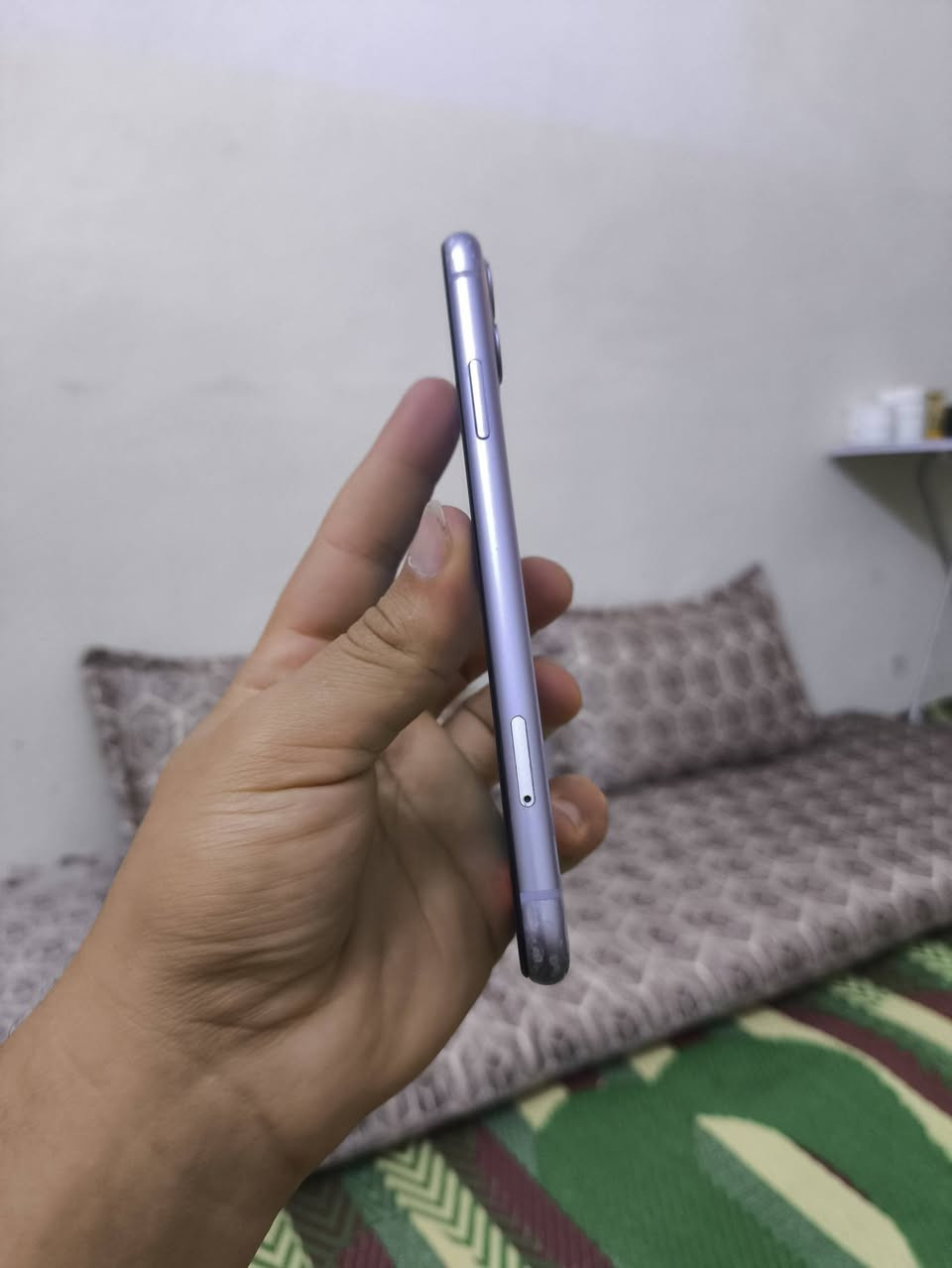 📱 ايفون 11 عادي
💰 السعر: 125 ألف قفل

💾 الذاكرة: 128GB
🔋 الباتري: 100% (مستبدل أصلي)

📋 مواصفات الجهاز: ✅ تك سيم شغال طبيعي
✅ صوت شغال واضح
✅ هزازات شغالات طبيعي
✅ شاشه بلادي مستبدل
⚠️ فيس ايدي يحتاج برمجه
⚠️ التعلي والتنصي والكامرات يحتاجون فلاته

📍 الموقع: موصل - الأيسر

📞 التواصل: خاص أو اتصال مباشر
***********
