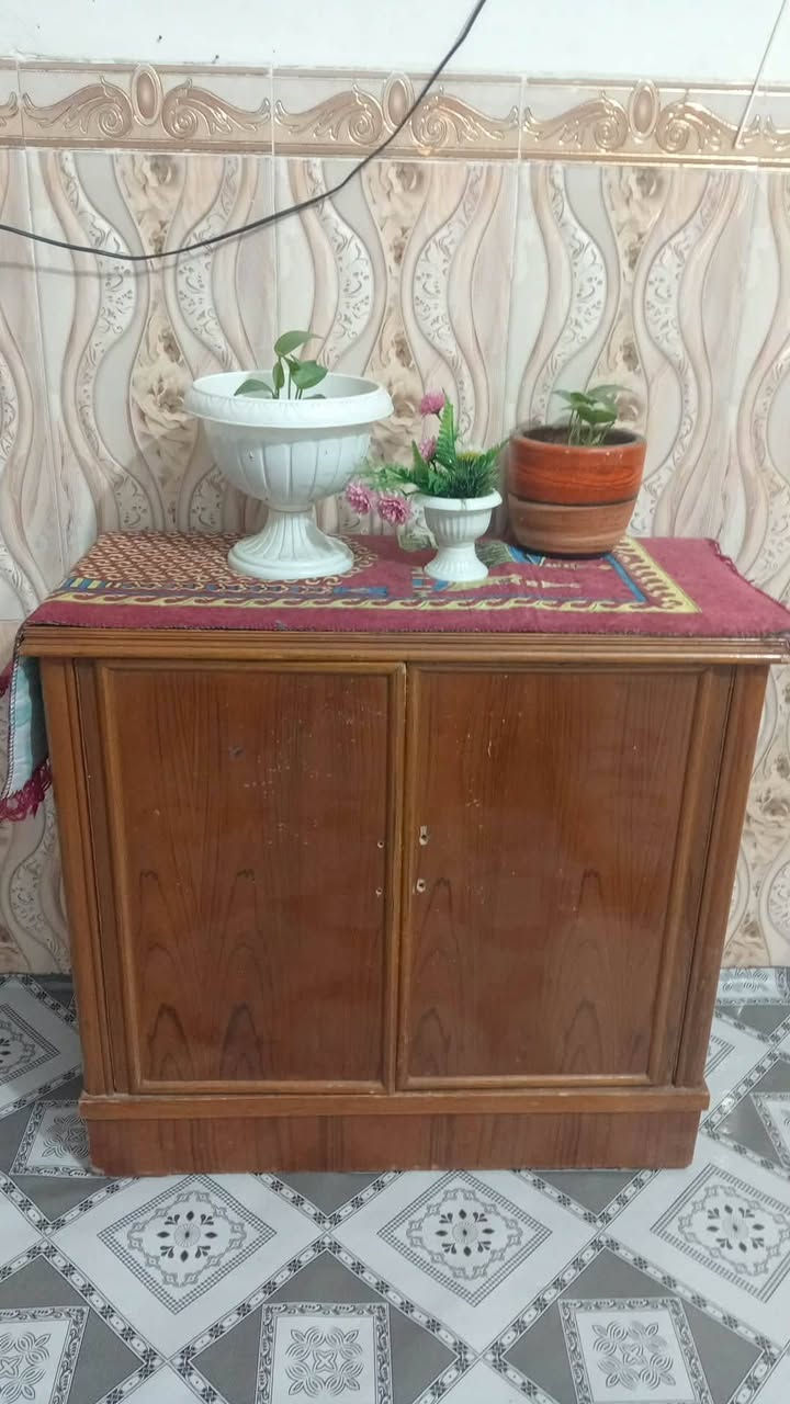 سلام عليكم
الغرفه خشاب صاج
للبيع السعر 900
وبيها مجال


**إذا كنت صاحب هذا الإعلان وتريد حذفه لأي سبب، رجاءا أرسل رسالة إلى الدعم الفني**