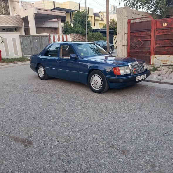 سلام عليكم 
مرسليس دب للبيع 
دفتر بنزين موجد

بدون ضربه بدون دواخل 
صباغ عام جماليه فقط 
قواعد ع بلاد 
كير محرك شرط 
بطه 3000
سنويه هزه جديد 
دواخل جلد 
Abc
تبريد +تدفئه
شاشه ايباد 
السعر 66وبي مجال 
***********
