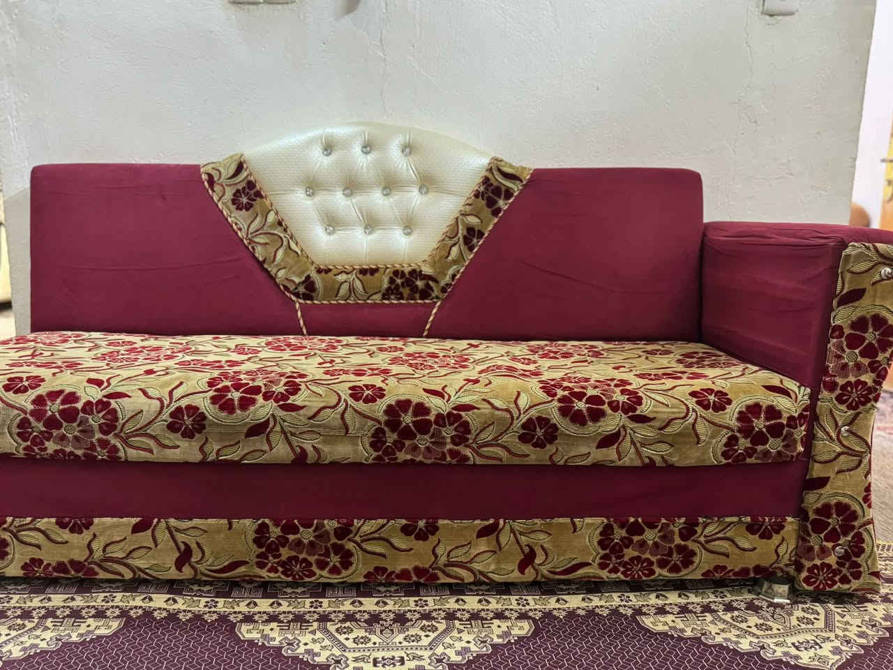 ديوان 10 متر ياخذ 18 نفر اكثر سعره 350 شراي خاص


**إذا كنت صاحب هذا الإعلان وتريد حذفه لأي سبب، رجاءا أرسل رسالة إلى الدعم الفني**