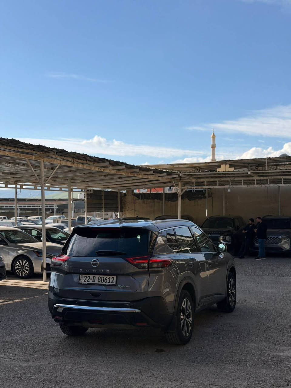 نيسان روج 4 سلندر موديل 2021 فول مواصفات SV + AWD بدون صبغ بدون ارباك ماشية60 الف  
فول مواصفات 1/1 تريد تحويل او وكالة حاضرين 
مكان سيارة عقرة 
سعر 205 ورقة 
*********** اكر, نينوى

