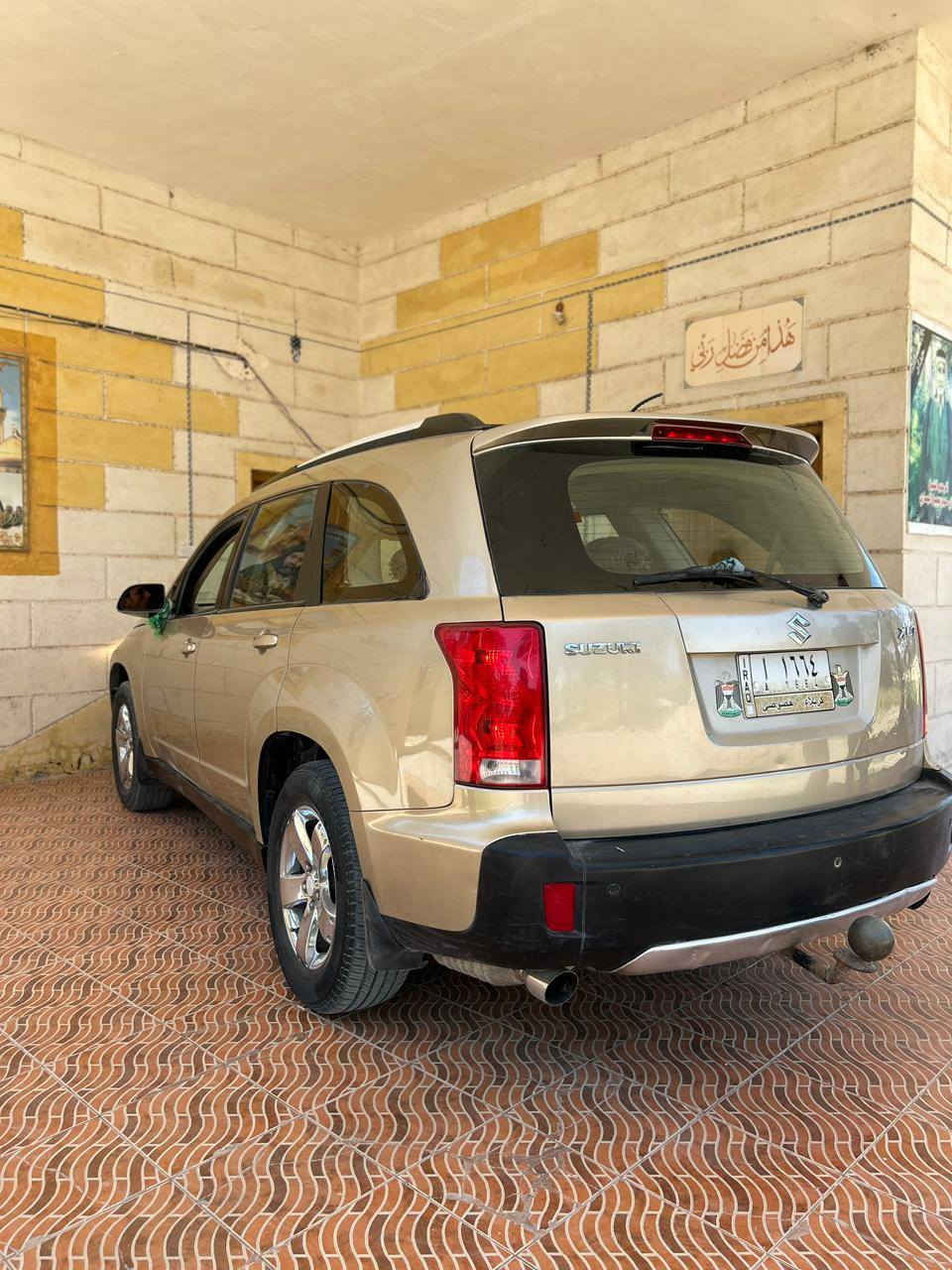 السلام عليكم للبيع  سياره سوزوكي XL7 م 2007سبعه راكب فتحه سقف ثلاث قطع تبريد صاج ملكي تحكمات استيرن مثبت سرعه مكينه 3600 ويل كب ستيل رقم كربلاء مكان السياره بابل
السعر 80
هاتف***********
