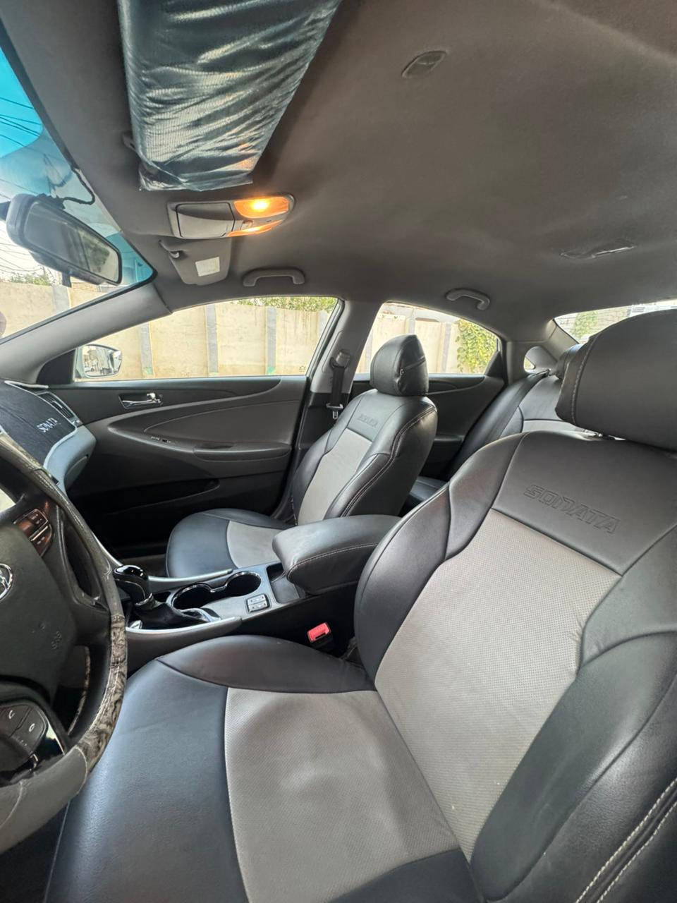 سوناتا موديل 2013امريكي حادثها جاملغ وباب وبيها بل عراق صبغ قطعتين  كير ومكينه وحداديه  مكفولات تبريد ثلج تخم تاير حديد تص فول كشن كهربائي تدفئه تبريد بل كشنات شاشه تاب كامره دواره السياره احلى من الصوره صار سبوعين من صاعده هزه  السعر 96وبيها مجال***********مكان كربلاء
