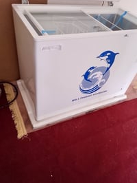 مجمدة ١٤ قدم • جديدة • منشاء نصر