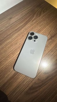 آيفون 15 برو ماكس بطاريه 97 نضافه فول 100 على 100 مستعمل قليل جدا السع...