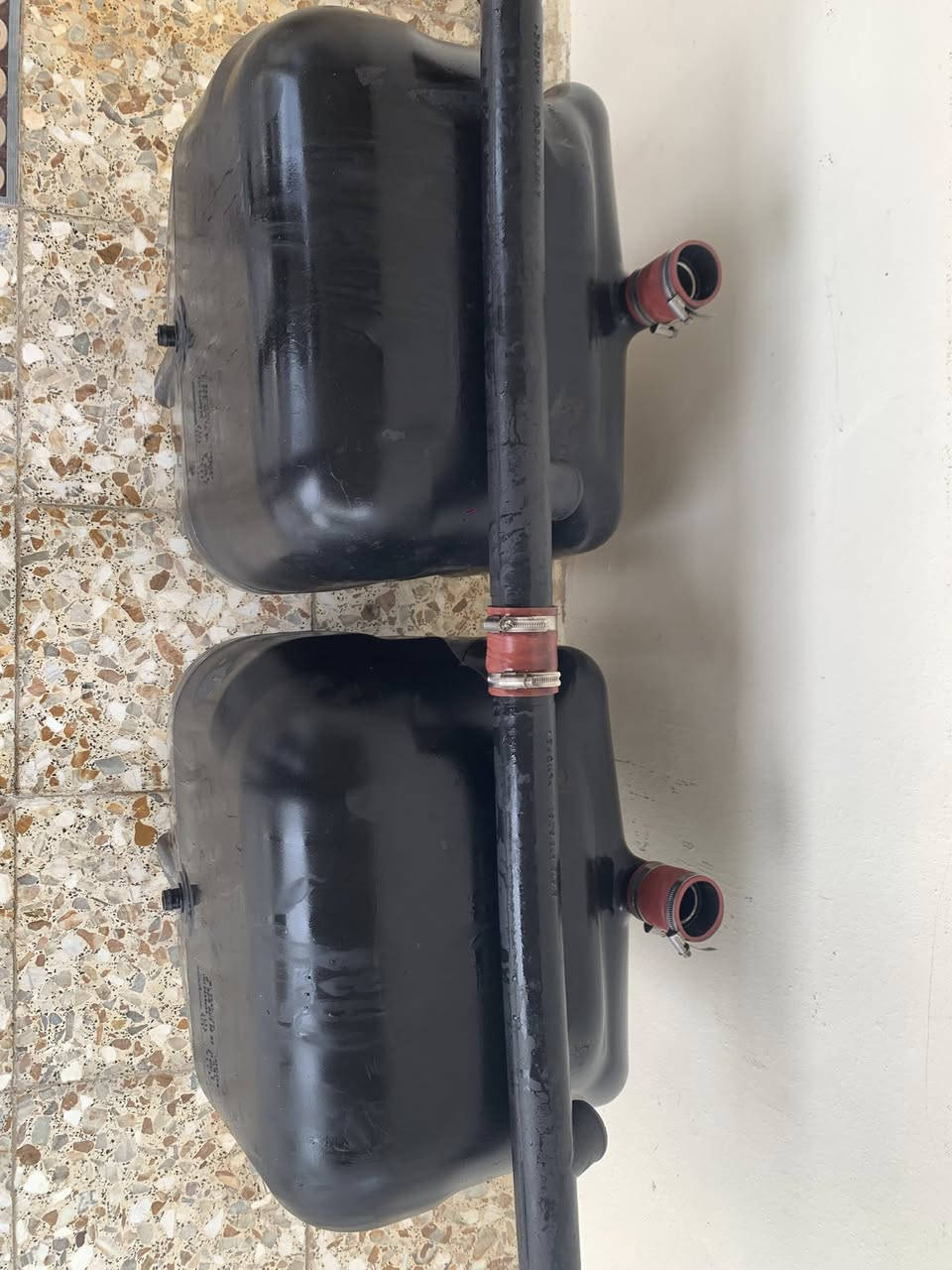 للبيع تانكيات اتيكو بلاديات  2زغار جدد + الجبير بي فطر كلش زغير ومصلح +طوافه كامله المانيه تشتغل  مكاني بغداد للاستفسار ع رقم ***********
