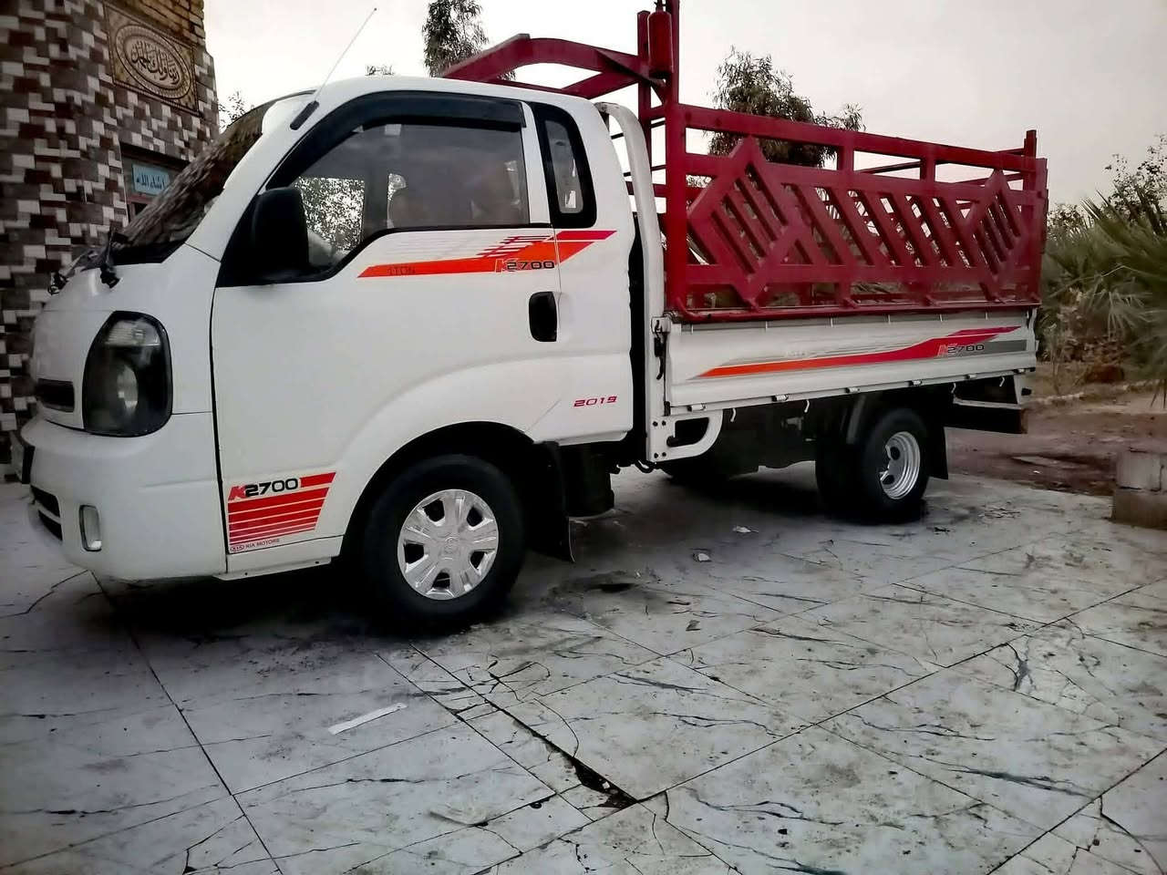 كيا موديل 2014 رقم بصره دولي مشروع وطني سنويه ال 27  تحويل السياره مكفوله كفاله عامه مكينه گير حداديه تخم تاير محجر  جاهزه خير من الله السعر 95 وبيها مجال الستفسار .***********العنوان الناصريه قضاء الغراف
