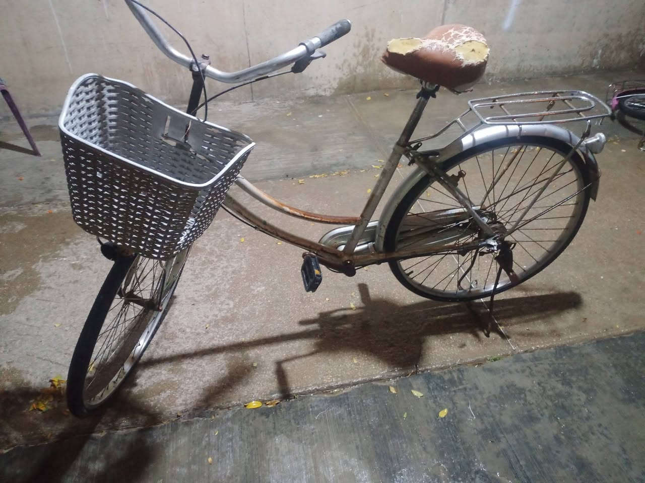 السلام عليكم
باسكلات للبيع 
السعر خاص


**إذا كنت صاحب هذا الإعلان وتريد حذفه لأي سبب، رجاءا أرسل رسالة إلى الدعم الفني**