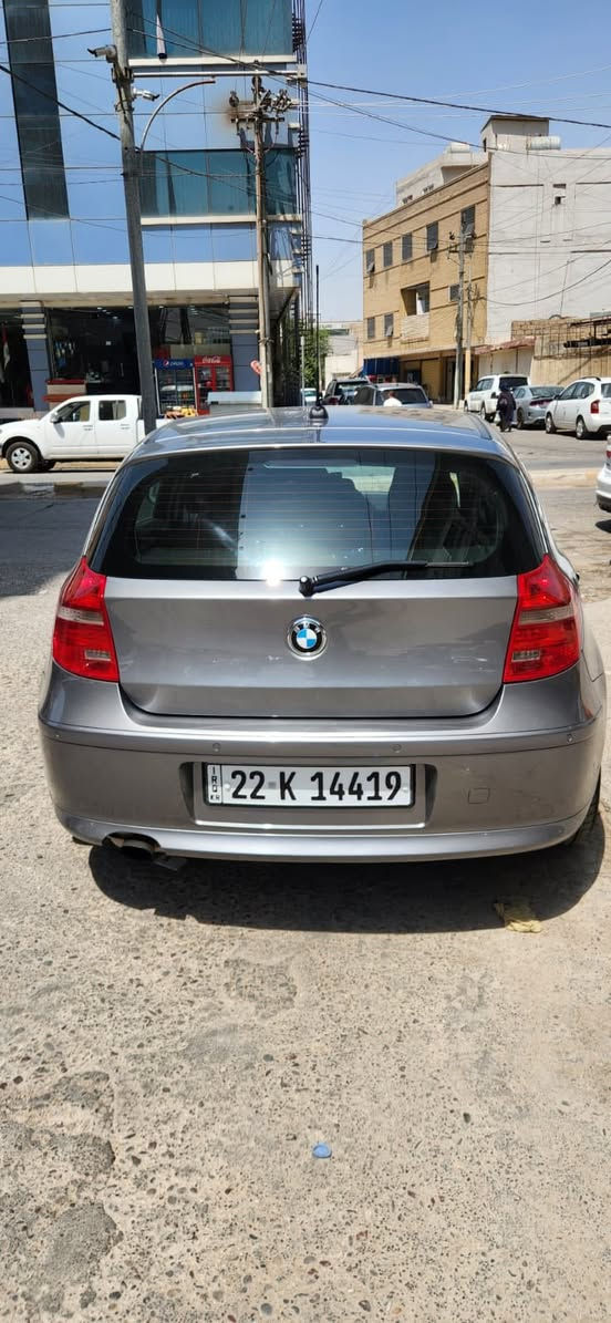 السلام عليكم ورحمة الله وبركاته  👋

للبيع BMW 116i موديل 2011
سيارة نظيفة جداً واستخدام شخصي،
مكفولة من الحوادث، الصبغ، والغرق 100%.

المواصفات:
 • محرك 2.0 قوي واقتصادي
 • ماشية 130 ألف كم
 • شاشة أصلية
 • رادار خلفي وأمامي
 • تحكم كامل بالستيرن
 • أكثر من وضعية قيادة
 • تشغيل السيارة بصمة
 • تحكم بالجامات بالريموت
 • كشنات بتدفئة
 • ستيرن بتدفئة
 • نظام تدفئة وتبريد شغال بشكل ممتاز

السيارة بحالة ممتازة،
ما تحتاج أي صرف،
جاهزة للفحص بأي مكان.
السعر مناسب وقابل للتفاوض للجاد فقط
 للأستفسار ***********
