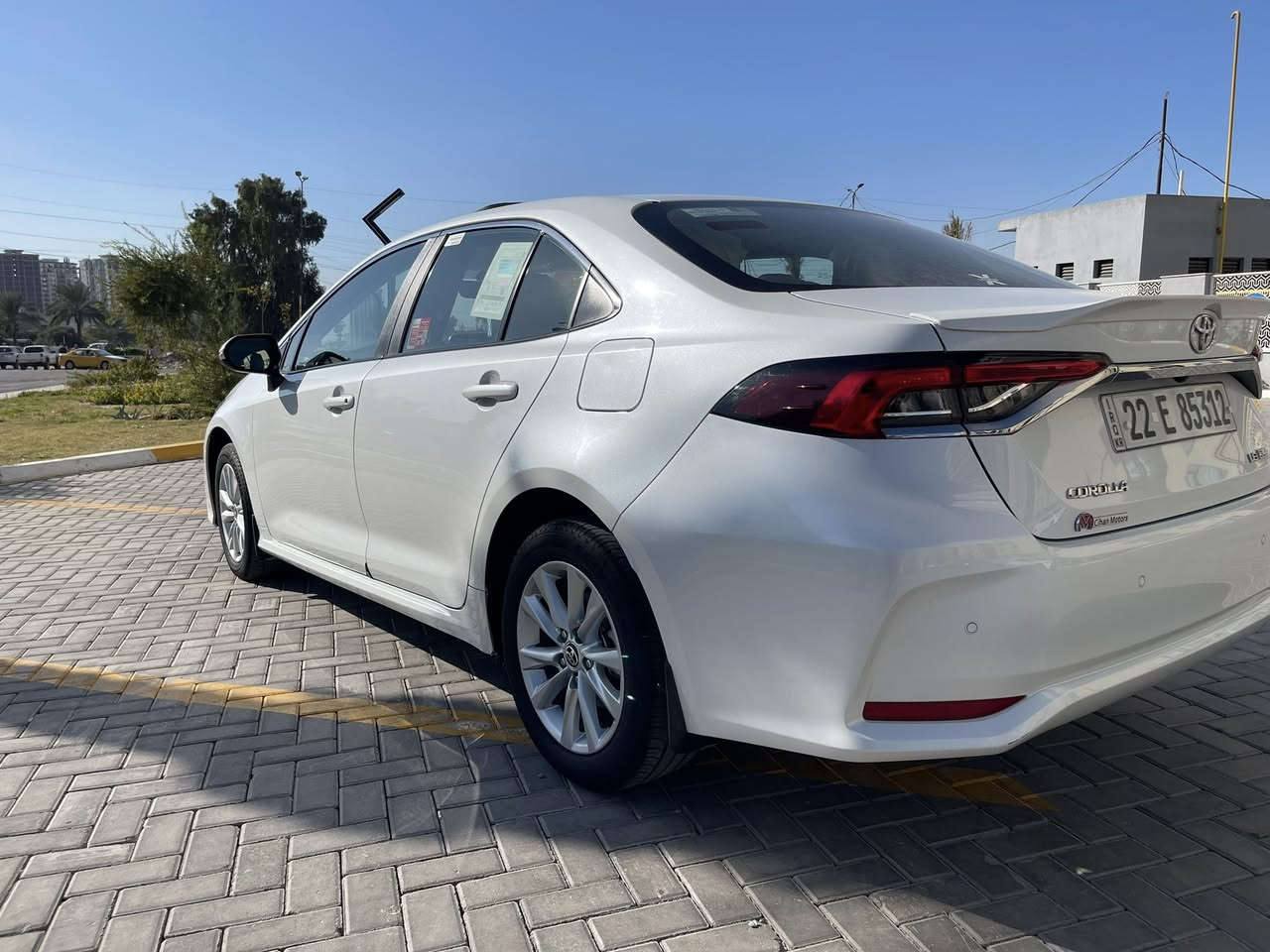 سلام عليكم
كورلا للبيع 2023 شركة sis
سياره ماشيه32الف وقابله لزياده  
فول مواصفات 1/1
بيه طخه بل بنيد مامصلحه موجوده من ضمن صور 
سياره رقم اربيل 
هزه وسنويه جديده 
سلايت 
شاشه 
كاربلاي 
اشاير بل مري 
سياره بصمه 
ابواب بصمه 
محرك 1800
سياره جديده 
سعر 173وبيه مجال 
مكان بغداد حي جهاد 
رقم الهاتف ***********
